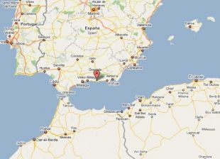 Salvamento Marítimo interceptou a embarcación antes de chegar á costa andaluza