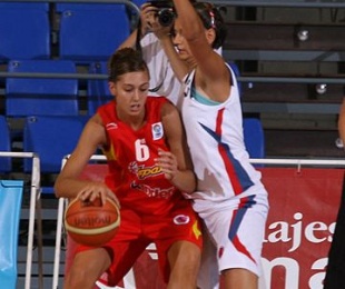 Tamara Abalde tería que repartir co resto de xogadoras da selección estatal
